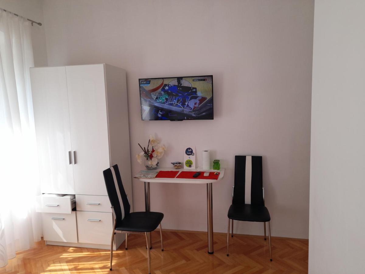 Rooms Miletic Near The Palace Split Extérieur photo