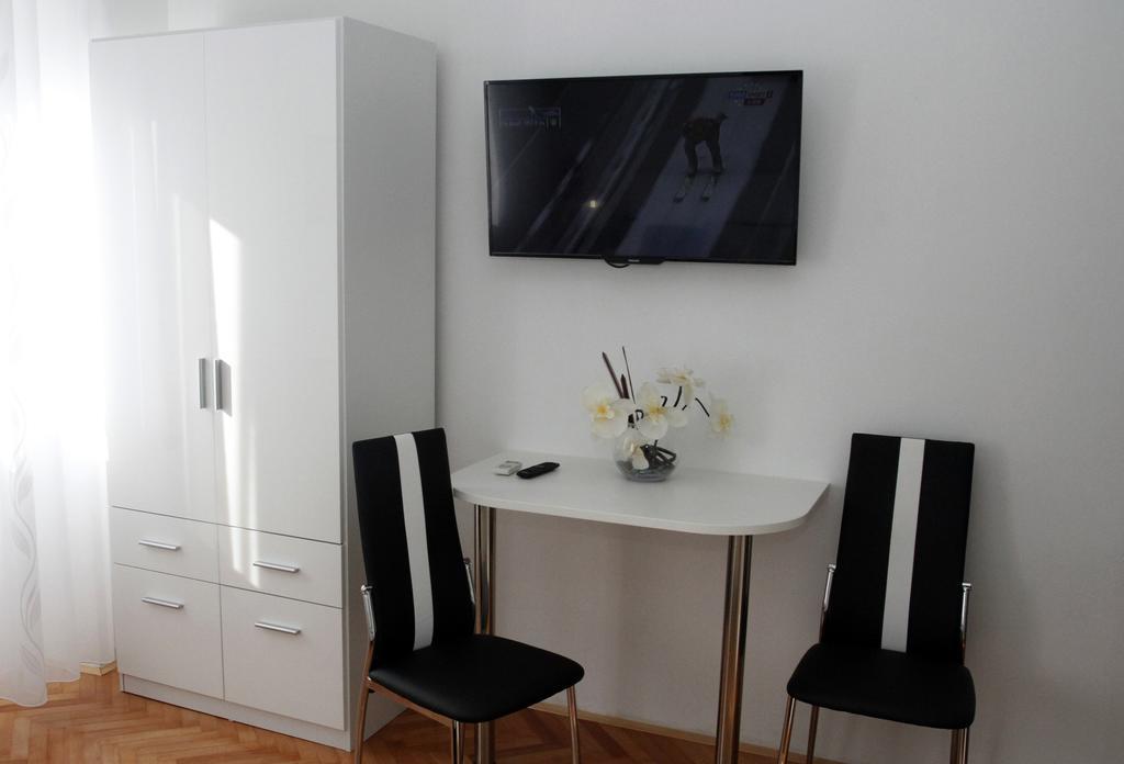 Rooms Miletic Near The Palace Split Chambre photo
