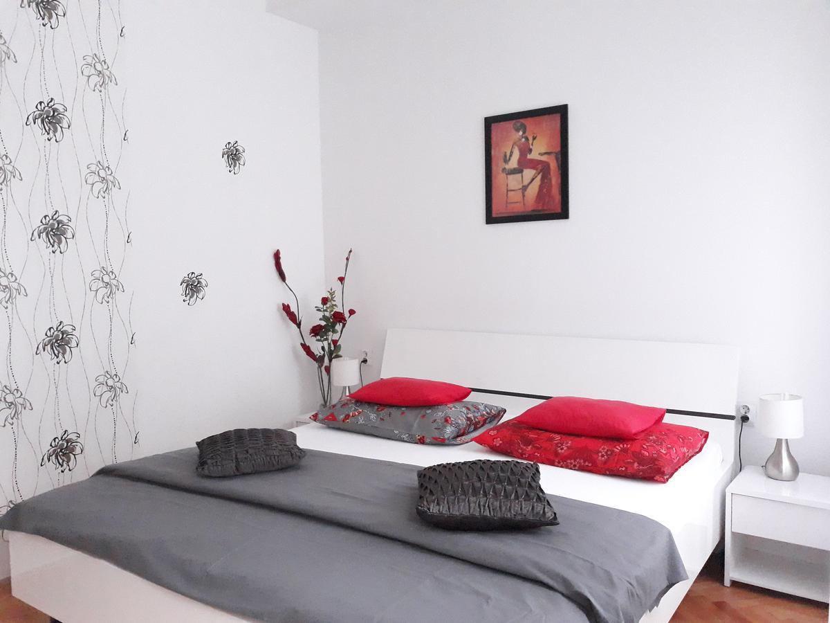 Rooms Miletic Near The Palace Split Extérieur photo